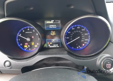 2018 Subaru Outback 2.5I Touring из США, поврежденный, VIN 4S4BSATC6J3326976